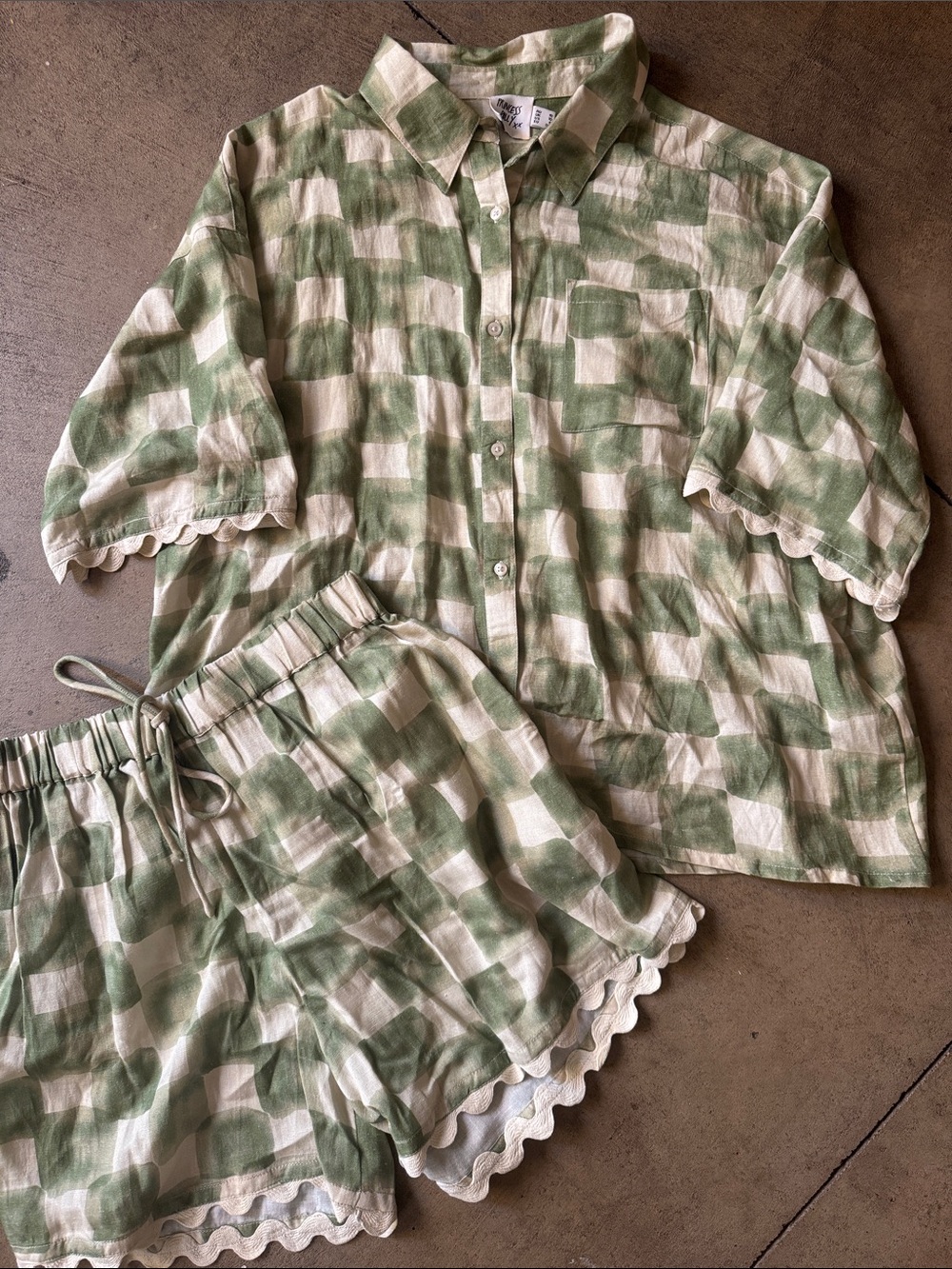 Princess Polly Green & Cream Checkered top and shorts set size 6